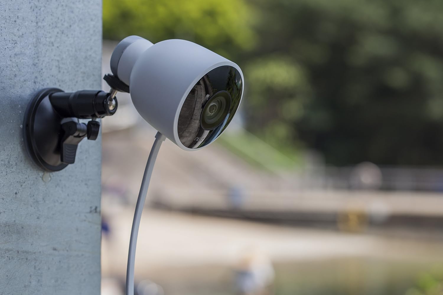 Google Nest Cam Outdoor Wall Mount Bracket Suction Cup Durable