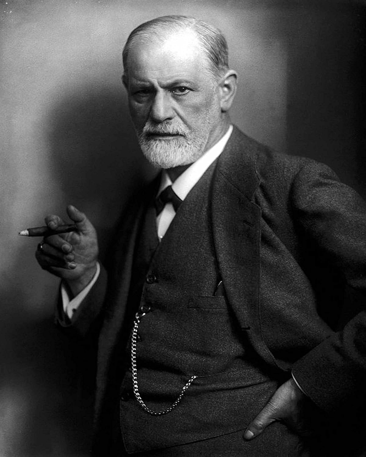 Photographs - Sigmund Freud 8x10 Photo