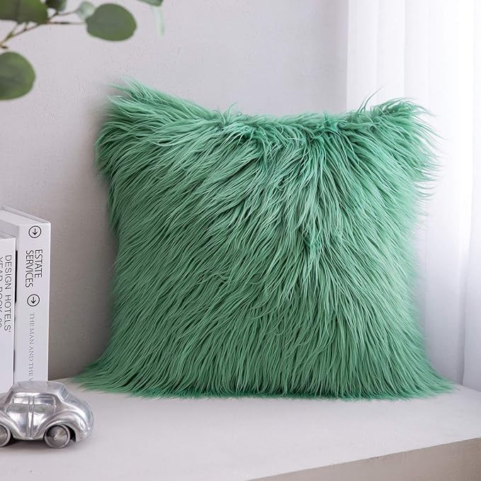 iCasso Faux Fur Cushion Cover, Deluxe Home Decorative Super Soft Plush
