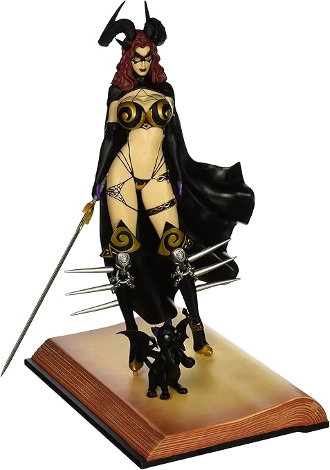 diamond select statues