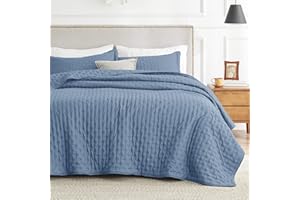 Bedsure Soft King Size Quilt Set - Ultrasonic Clover Bedspread for All Seasons - Lightweight Bedding Coverlet Includes 1 Mineral Blue Quilt and 2 Pillow Shams