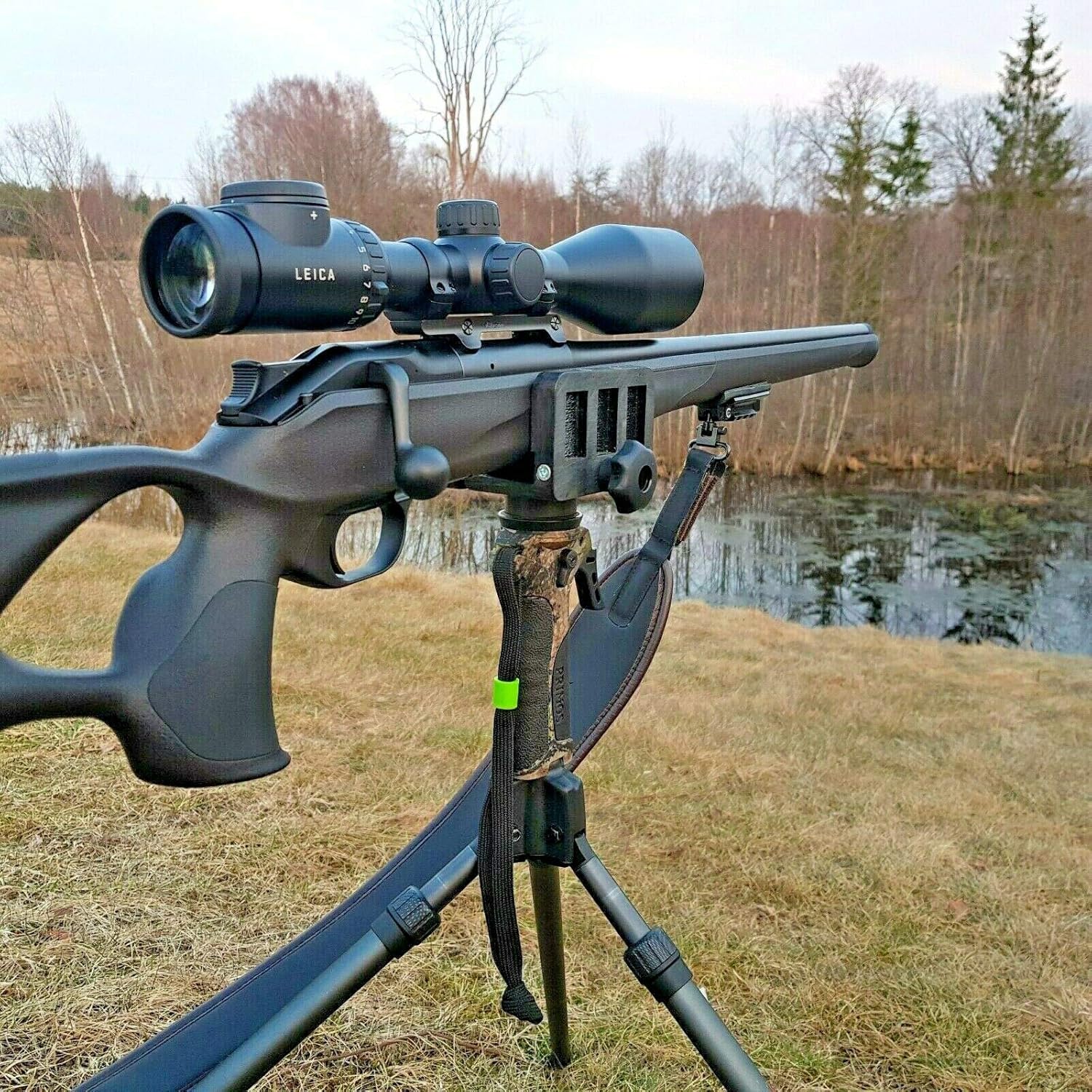 держатель ружья на стену. крепление винтовки. ремень оружейный трехточечный ак. трехточечный ремень на тоз. крепление для оружия в сейфе.