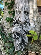 Discount Garden Statues Greenman Plaque 37cm Reconstituted Stone Ornament view 3