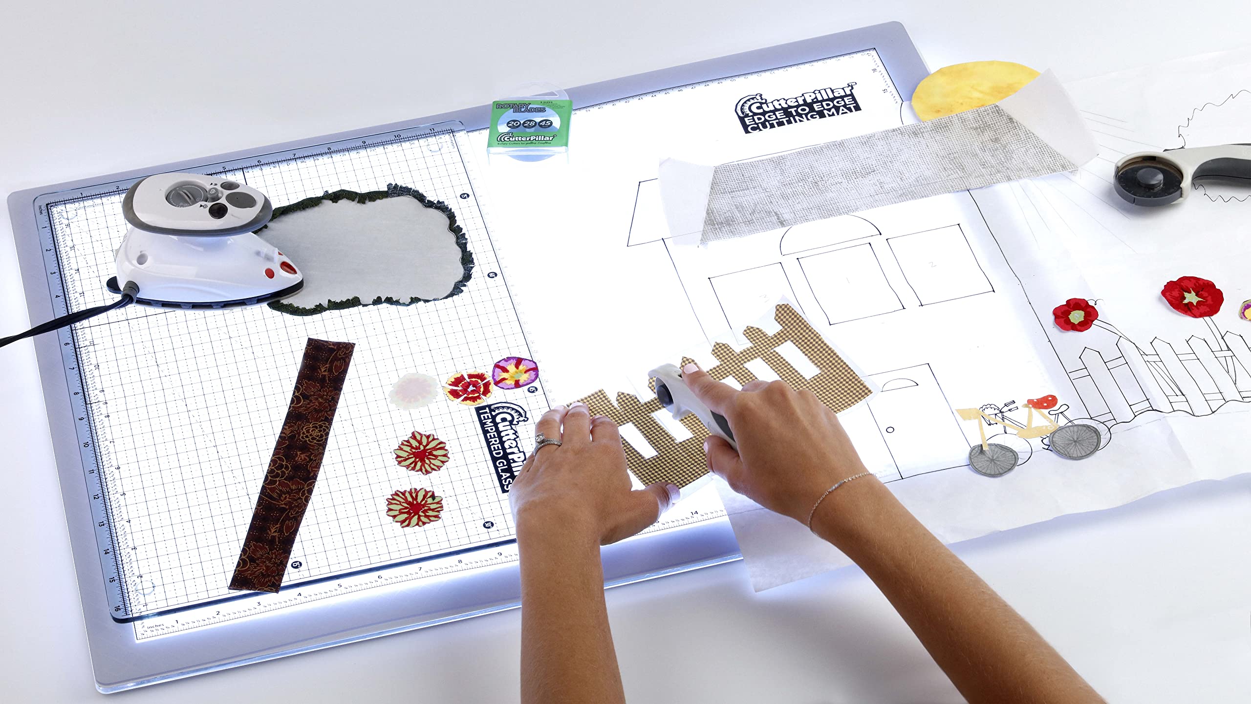 Cutterpillar Tempered Glass Crafting Board