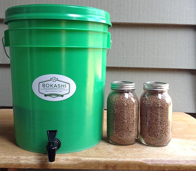 Bokashi Bucket with 3lbs of Bokashi Activator Kitchen & Dining