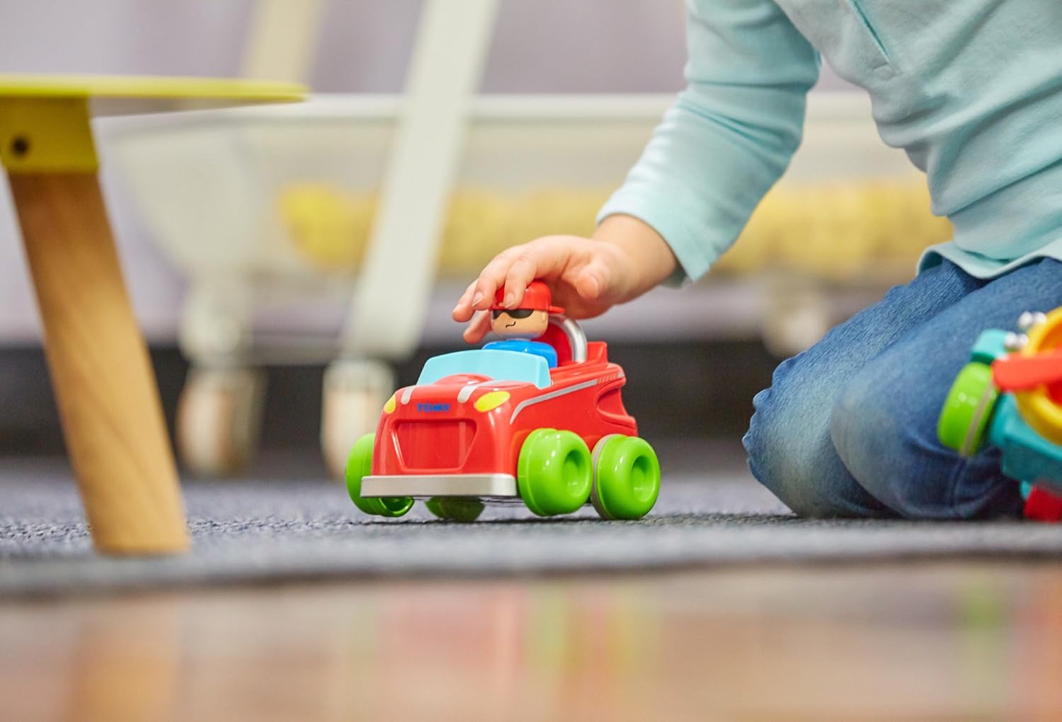 tomy toomies push and go car