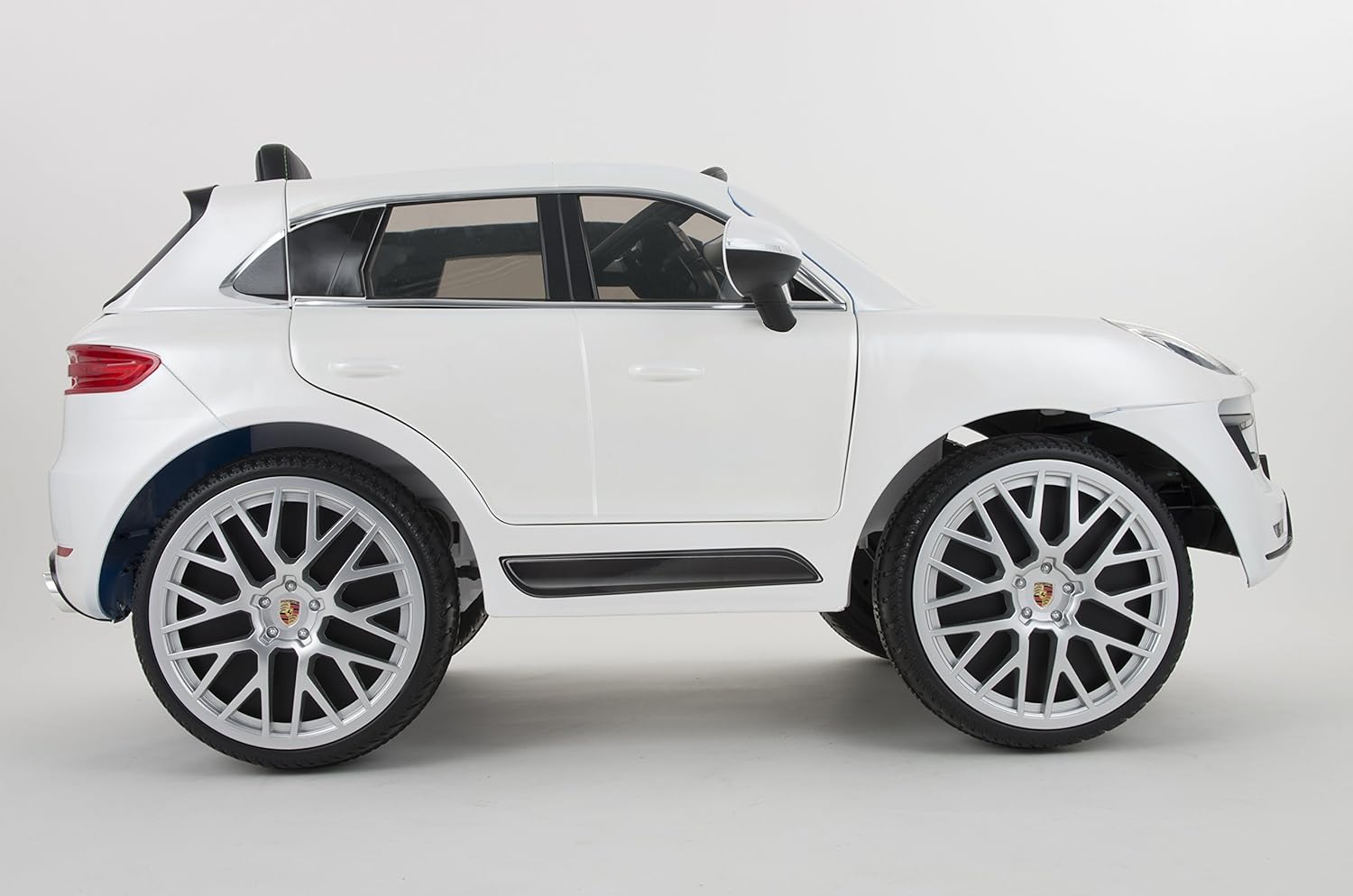 porsche macan turbo 6v suv with remote control