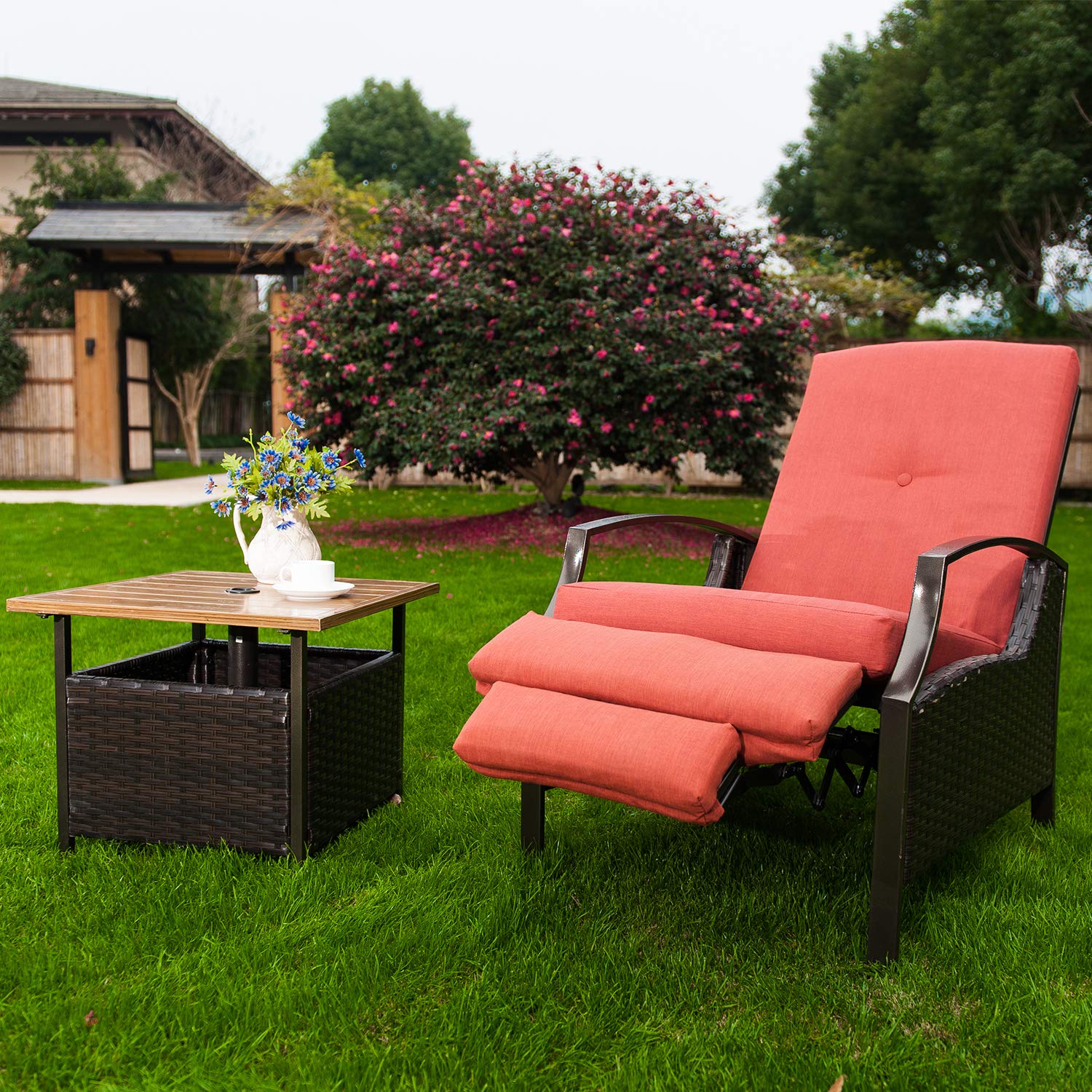 Mua Sunlife Patio Umbrella Base Stand Outdoor Side Table With Umbrella 1 5 Inches Hole Pe Resin Wicker Tren Amazon Má»¹ Chinh Hang 2020 Fado