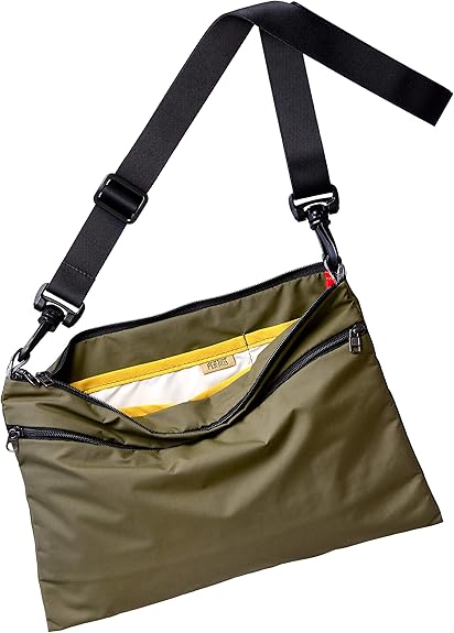 Amazon Co Jp No Border ノーボーダー サコッシュ Peritoss 年モデル 日本製 ミドリ Pt 02gr シューズ バッグ