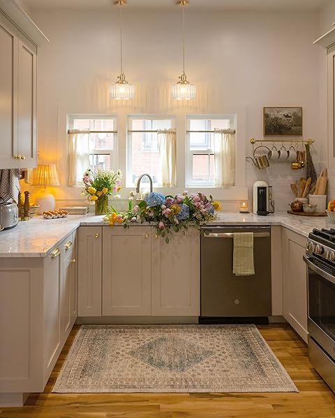 SHENMOYL PENDANT LIGHT 2 PACK WITH CLEAR STRIPED GLASS LMAPSHADE, BRASS VINTAGE PENDANT LIGHT ADJUSTABLE HANGING LIGHT FOR KITCHEN ISLAND DINING ROOM HALLWAY