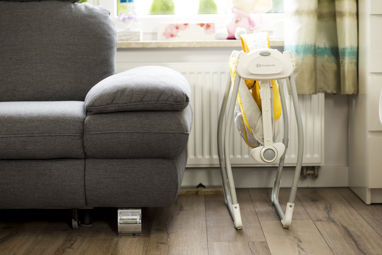 kinderkraft swing chair