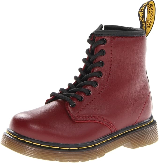 Dr. Martens Brooklee Softy T Cherry Red, Unisex Kids� Boat Dr. Martens Brooklee Softy T Cherry Red, Unisex Kids� Boat