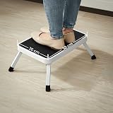 SONGMICS GSL01WT Step Ladder Folding Stool Steel 150 kg 210 cm Non Slip view 6