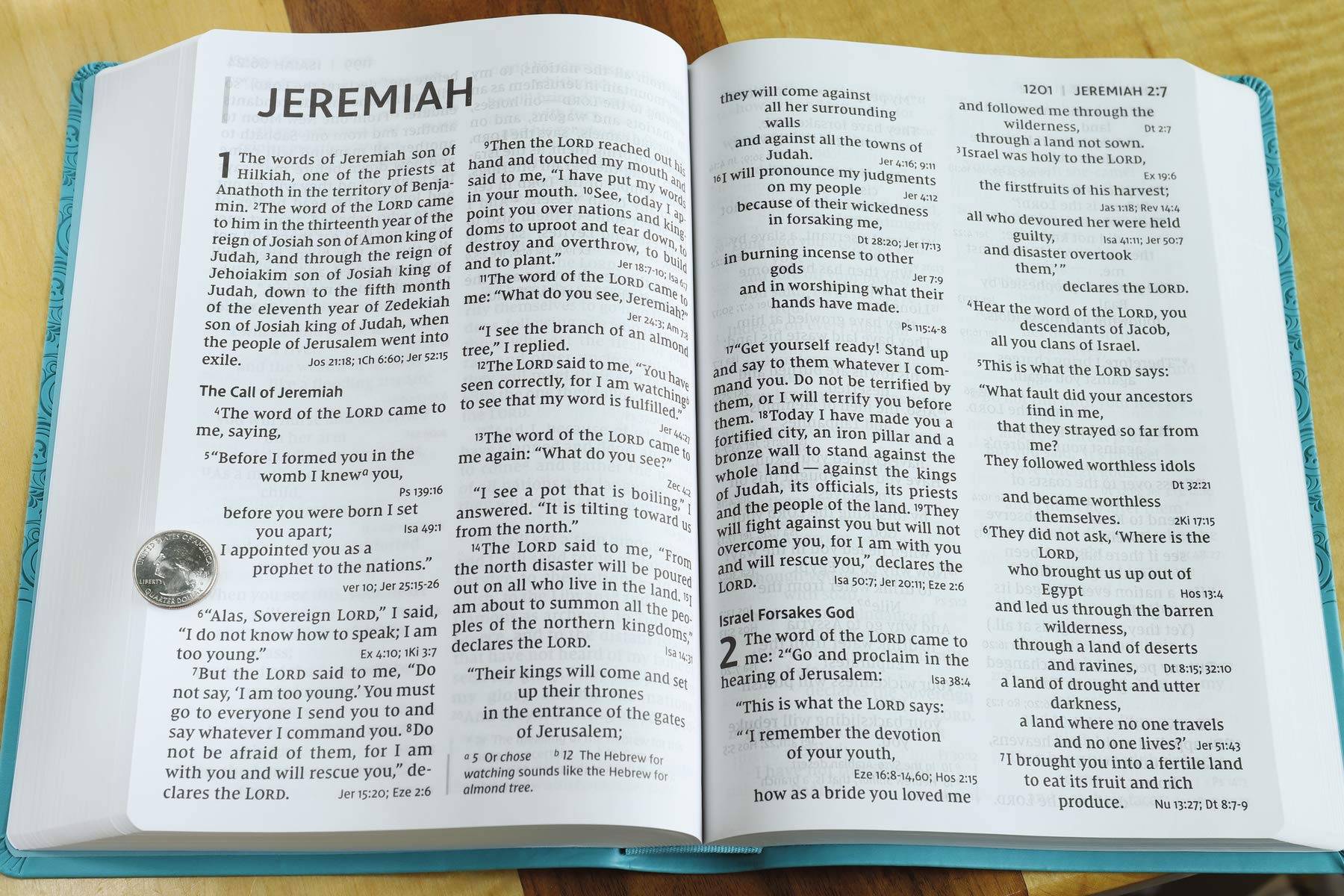 NIV, Super Giant Print Reference Bible, Leathersoft, Teal, Red Letter, Comfort Print NIV, Super Giant Print Reference Bible, Leathersoft, Teal, Red Letter, Comfort Print Imitation Leather