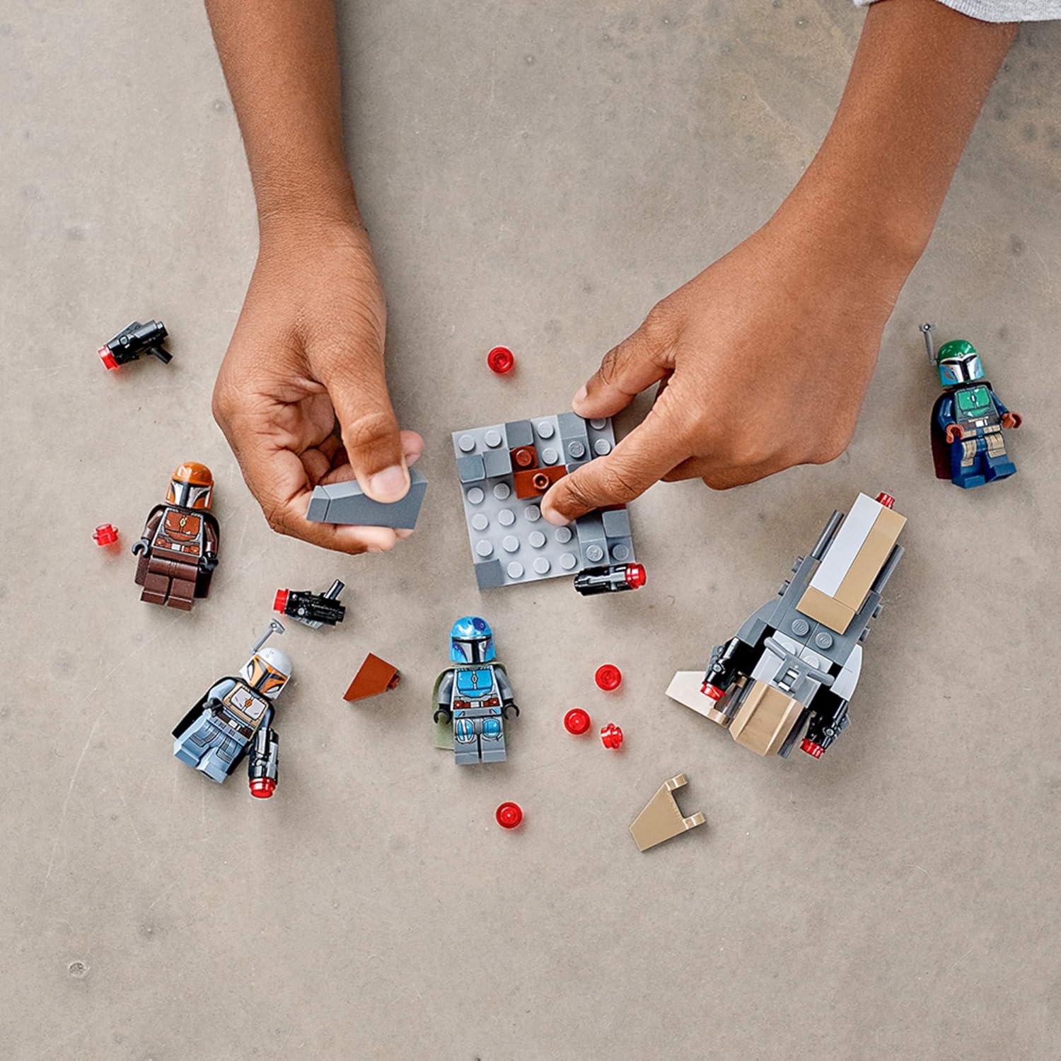 amazon mandalorian battle pack