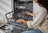 Bosch Series 4 PGP6B5K90 60cm Gas Hob 4 Burners Black view 9