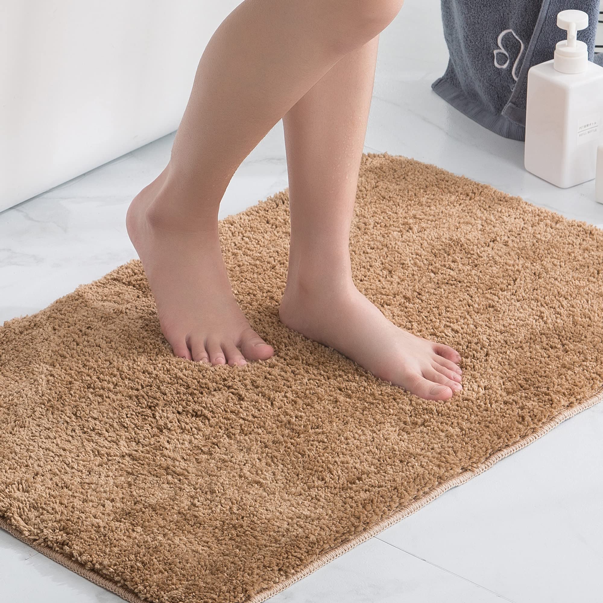 KELEKELE Non Slip Bath Mat Ultra Water Absorbent Bath Rug with Waterproof Backing Machine Washable Bathroom Mat for Tub Shower, Bathroom, Living Room (champagne, 50 x 80 cm)