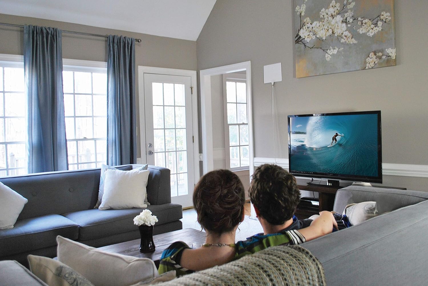 10 Best Mohu TV Antenna Reviews | Digital broadcasting TV solutions!