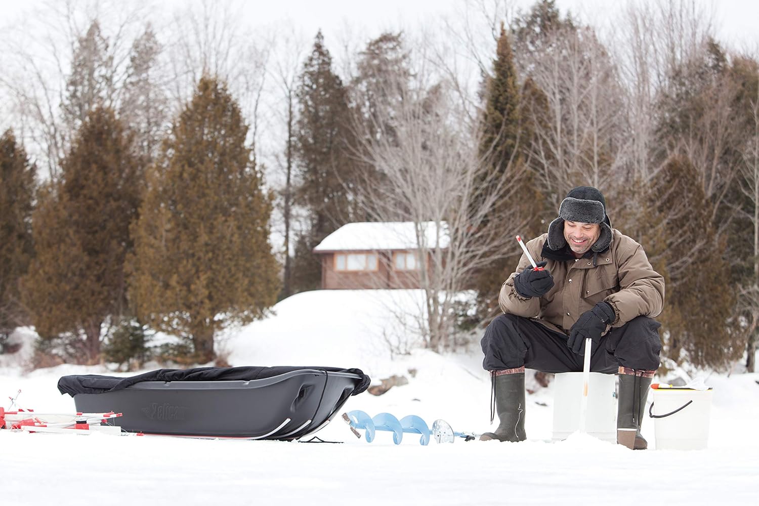 Hunting Made In Canada Use It For Fishing Pelican Sport Trek 75 Polyethylene Construction Designed For Atv Or Snowmobile Camping Multi Purpose Sled 500lb Max Capacity Snow Sleds Sledding Semo Es