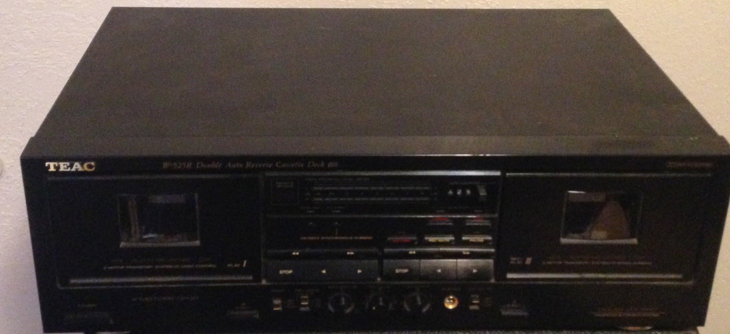 Teac W-525R Double Auto Reverse Cassette Deck