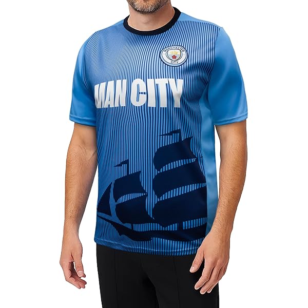 Amazon.com: PUMA Manchester City Treble Winners Commemorative