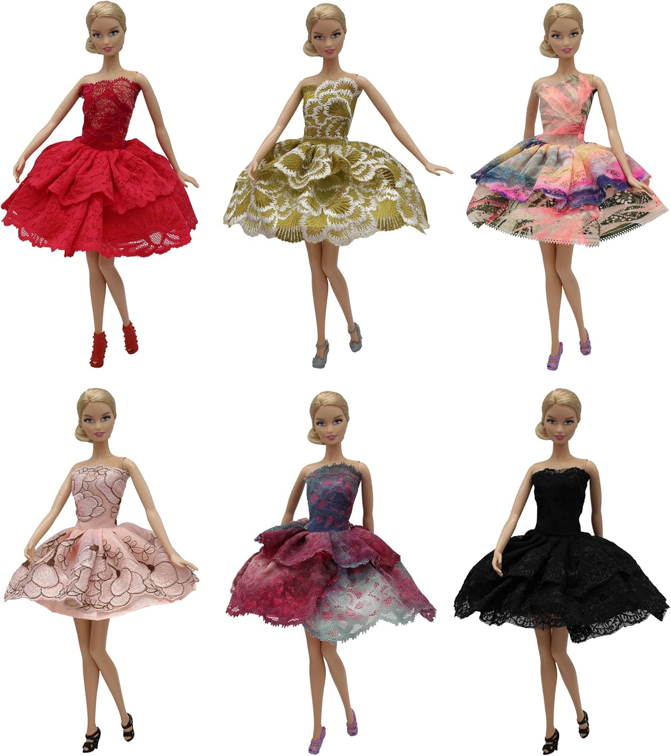 niñas vestidas de muñecas