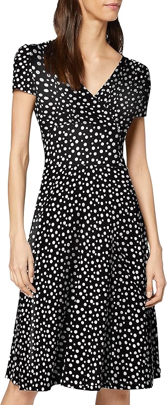 flattering casual dresses