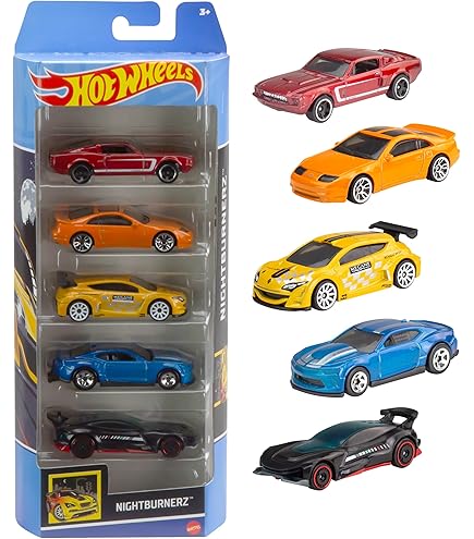 Amazon.com: Hot Wheels 5 Pack Car Meet : Toys & Games
