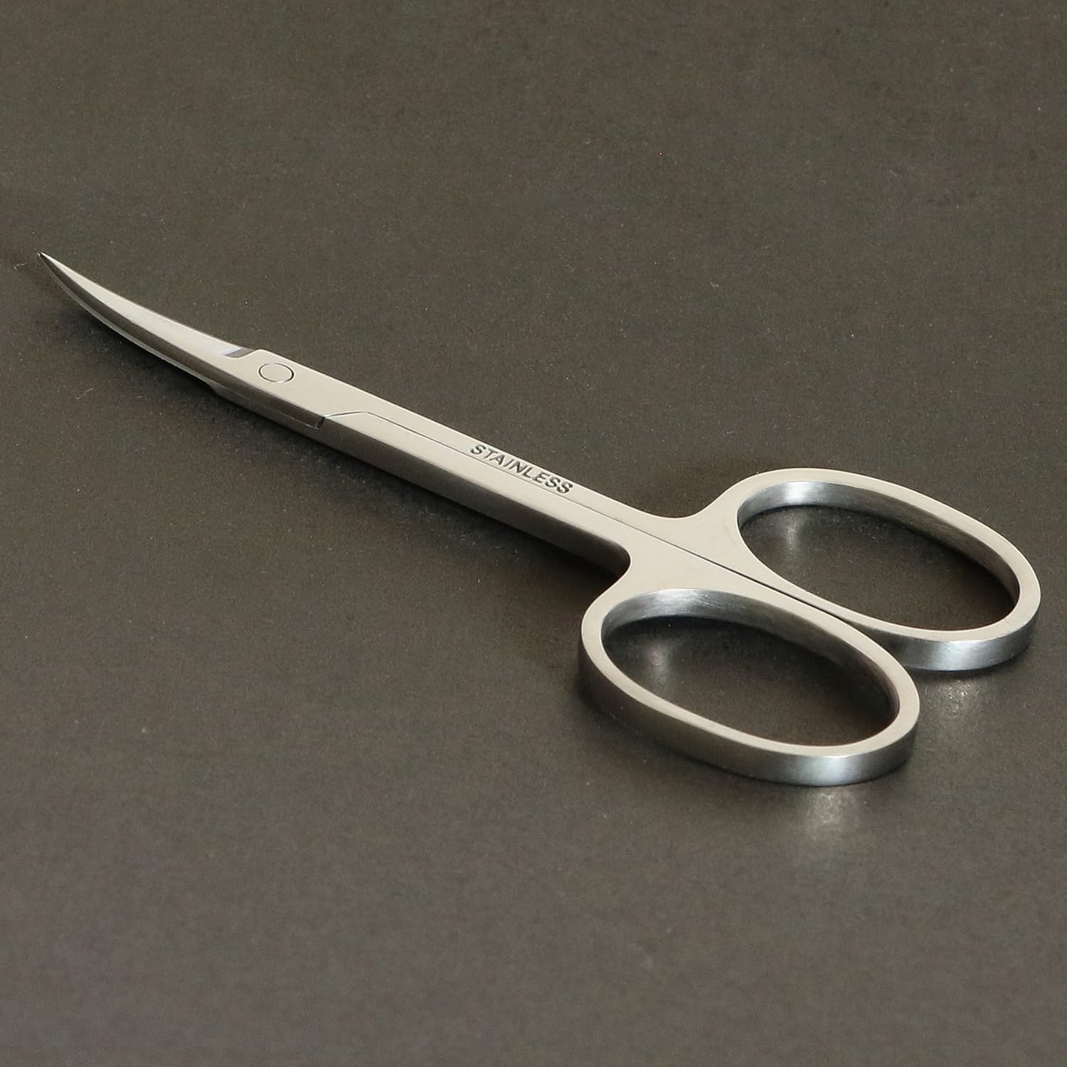 1pc Stainless Steel Scissor with Curved Sharp Edge Blades for Eyebrow,Facial Hairs and False Eyelashes,Eyebrow Scissor,Facial Hairs Scissor,Makeup Tool Scissor,Shape Eyebrow,Shape False Eyelashes: Beauty