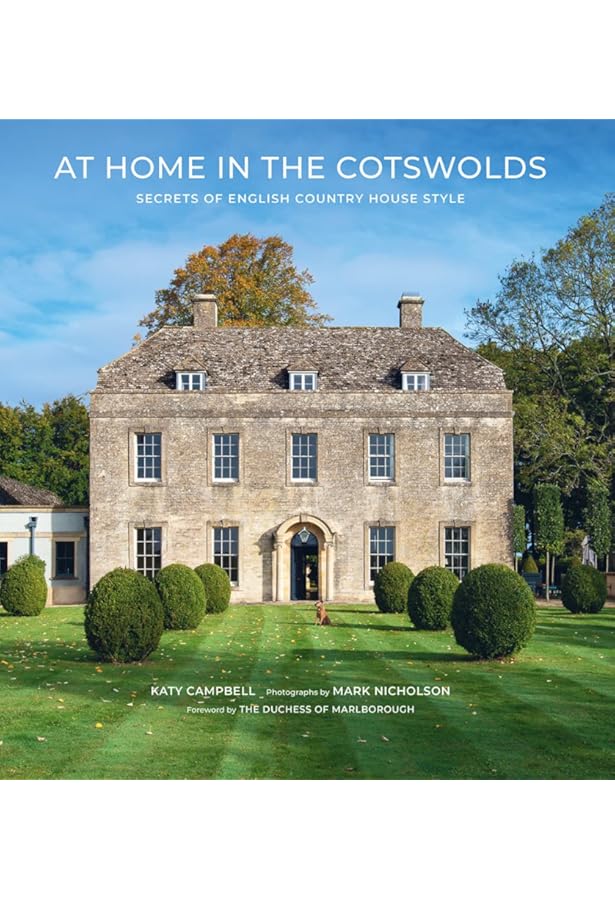 The English Country House: From the Archives of Country Life