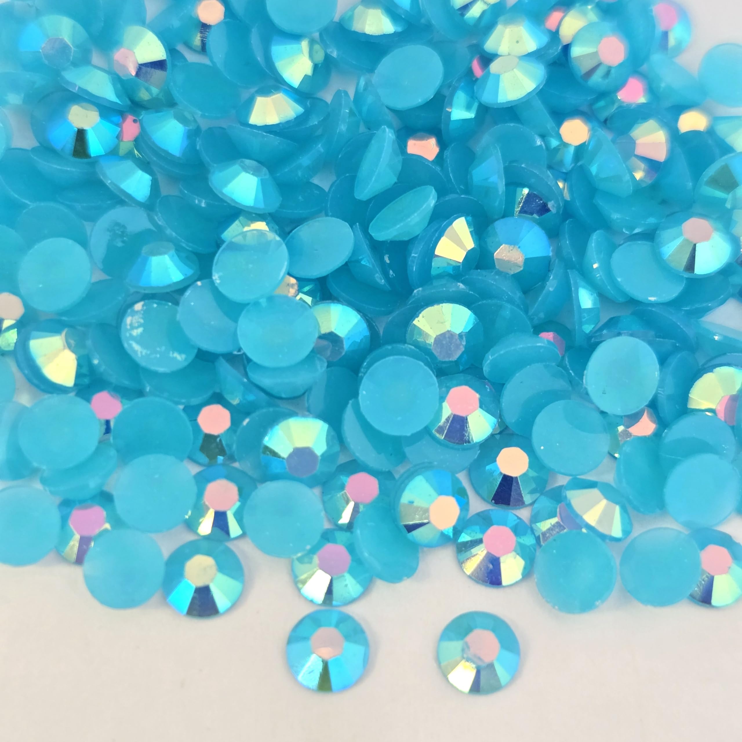 MajorCrafts 2000pcs 5mm ss20 Jelly AB Flat Back Round 14 Facets Resin Rhinestones Arts and Crafts Embellishment Gems (Ocean Blue AB C67)