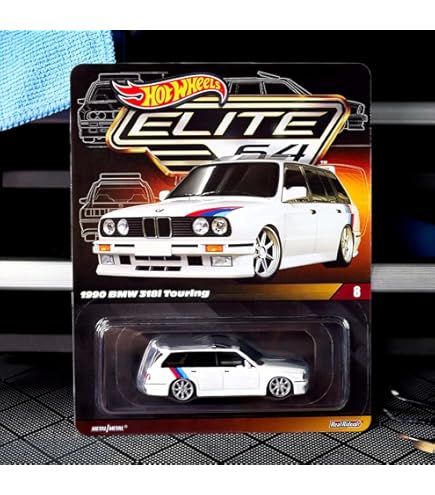 Amazon.com: Hot Wheels '92 BMW M3, Modern Classic Car Culture 1/5