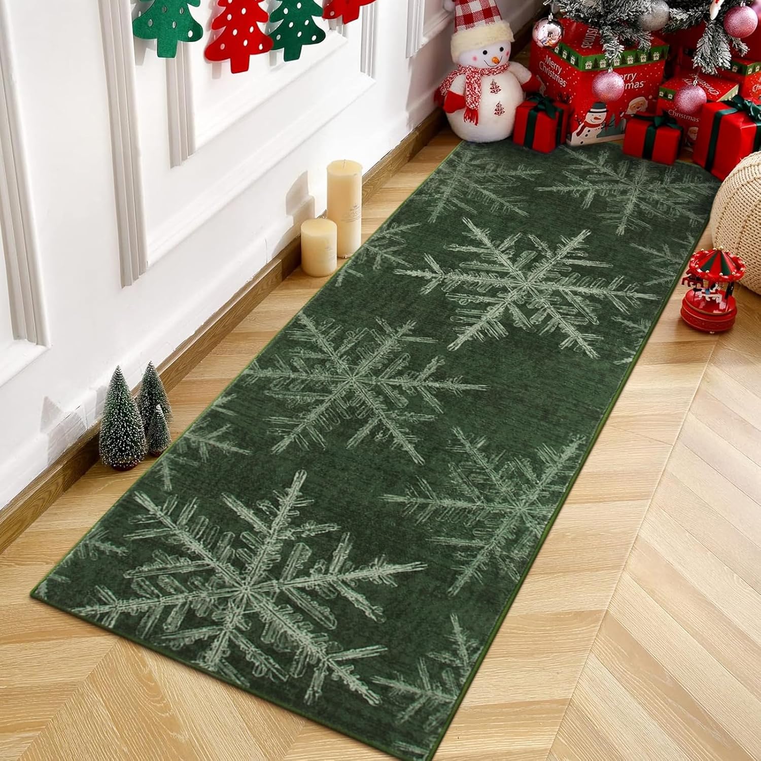 Rugs, Pads & Protectors - Lahome Snowflake Christmas Runner Rug, 2x6 Christmas Rug Runners for Hallways Soft Non Slip Kitchen Washable Runner Holiday Decor Ultra-Thin Carpet Runner for Bedroom Laundry(2x6ft,Green)