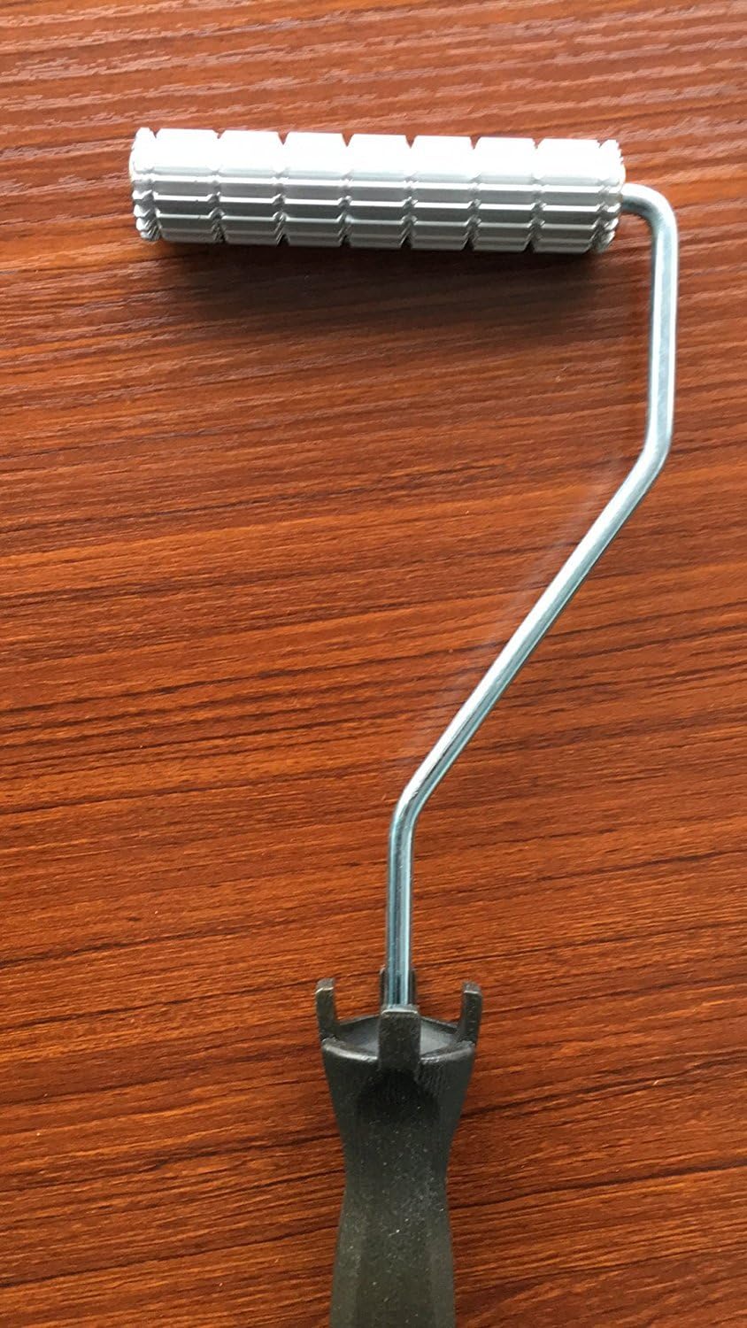 3/4"x3" Fiberglass Laminating Roller Bubble Roller for Resin Black Handle Laminating Slotted Paddle Roller for Composite