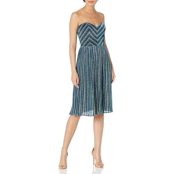 green emerald velvet dress Amazon.com: Dress the Population Womens Elisa Sleeveless Plunge Neckline Fit  and Flare Midi, Dusty Pink Multi, XX-Small US : Clothing, Shoes & Jewelry