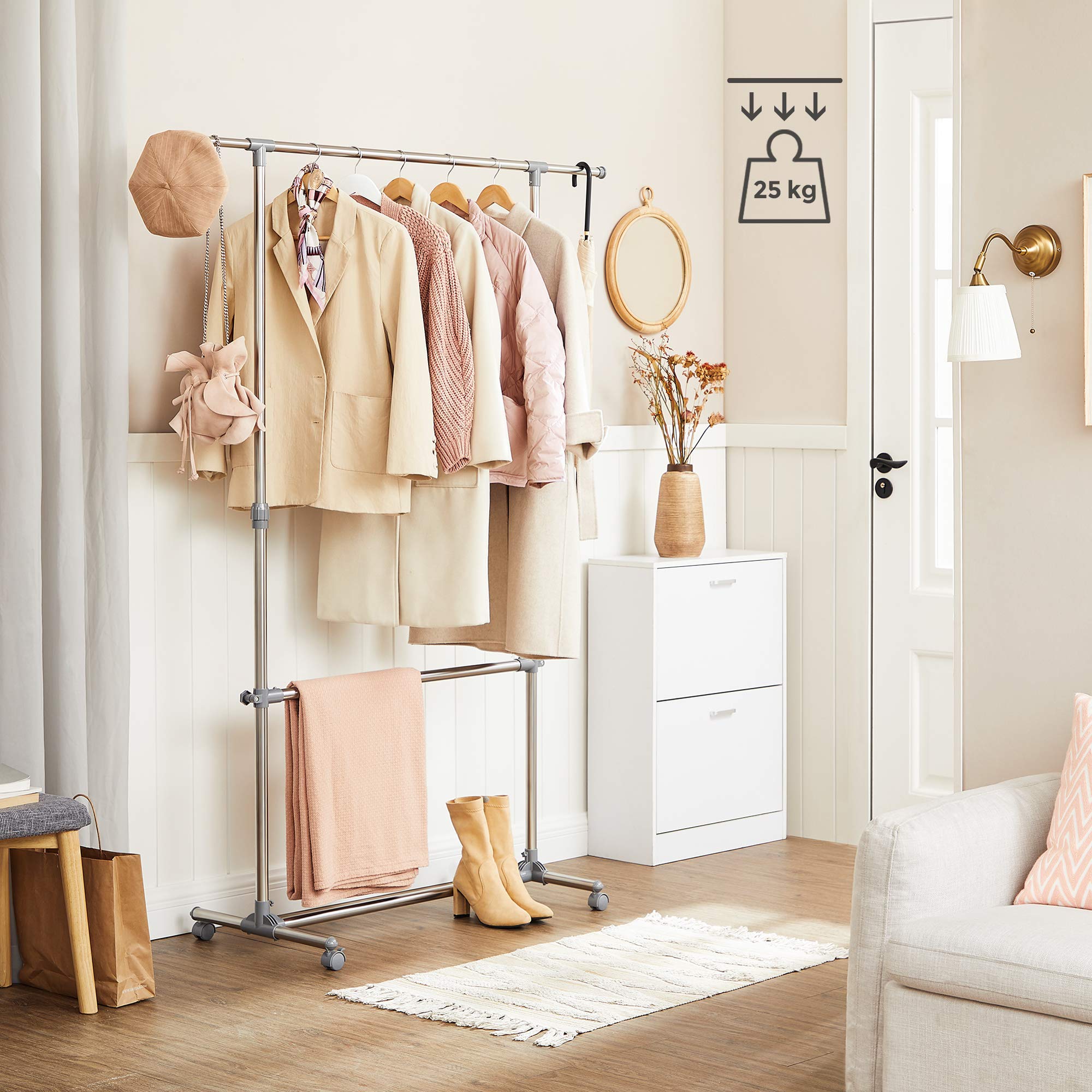 SONGMICS Kleiderständer Garderobenständer mit Rollen Höhenverstellbar von 113 bis 198 cm, Edelstahl plattierte Rohre, LLR401 4