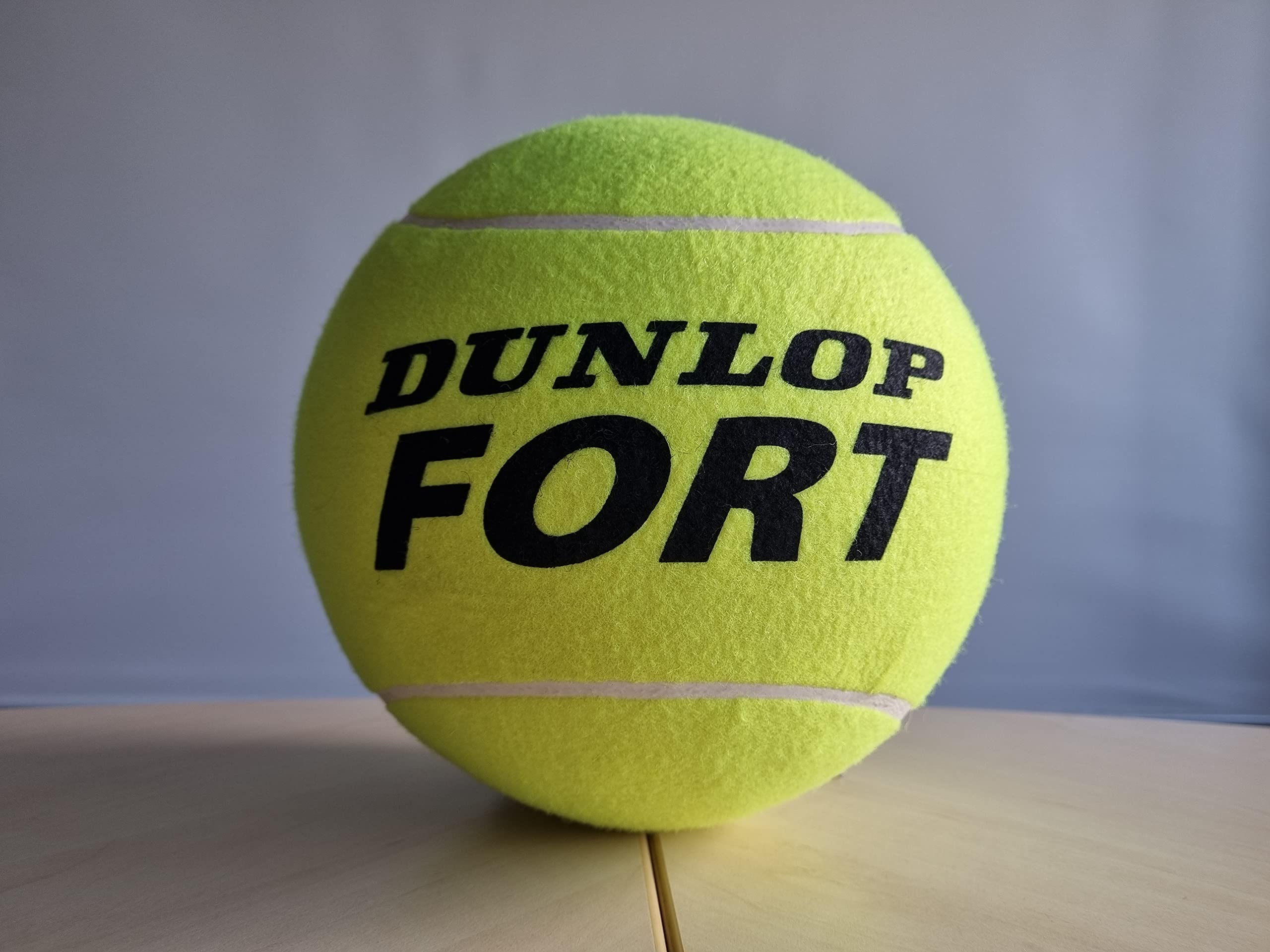DUNLOP Jumbo Tennis Balls, Giant Ball, BMW Open Munich