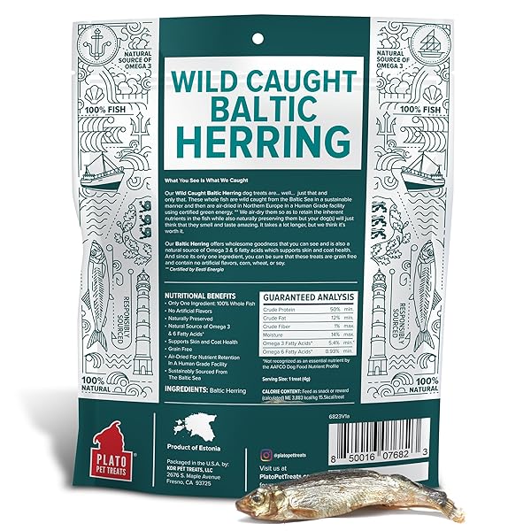 PLATO PET TREATS FISH DOG TREATS – AIR-DRIED, SINGLE INGREDIENT DOG TREAT – WITH OMEGA 3 & 6 FATTY ACIDS TO SUPPORT SKIN AND COAT – 100% WHOLE FISH – WILD CAUGHT BALTIC HERRING DOG TREATS – 8.5 OZ