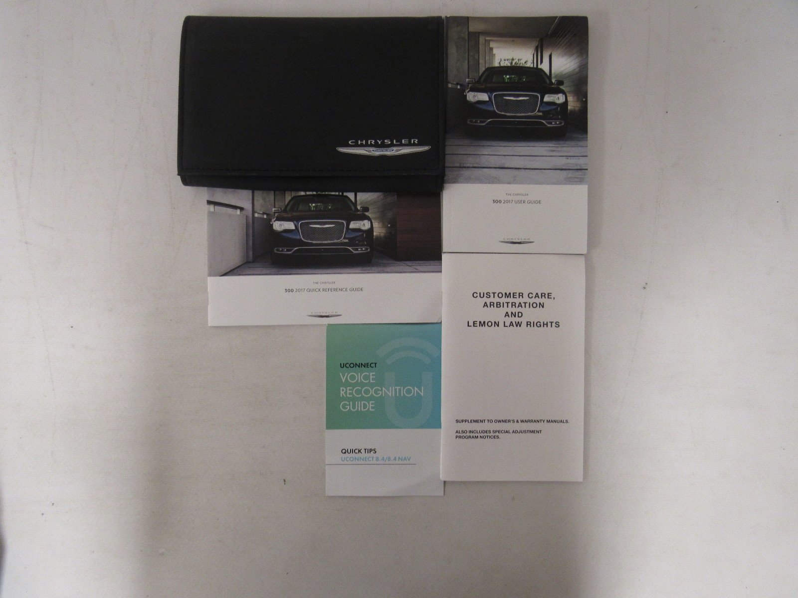 2017 Chrysler 300 Owners Manual Guide Book Paperback – 2014