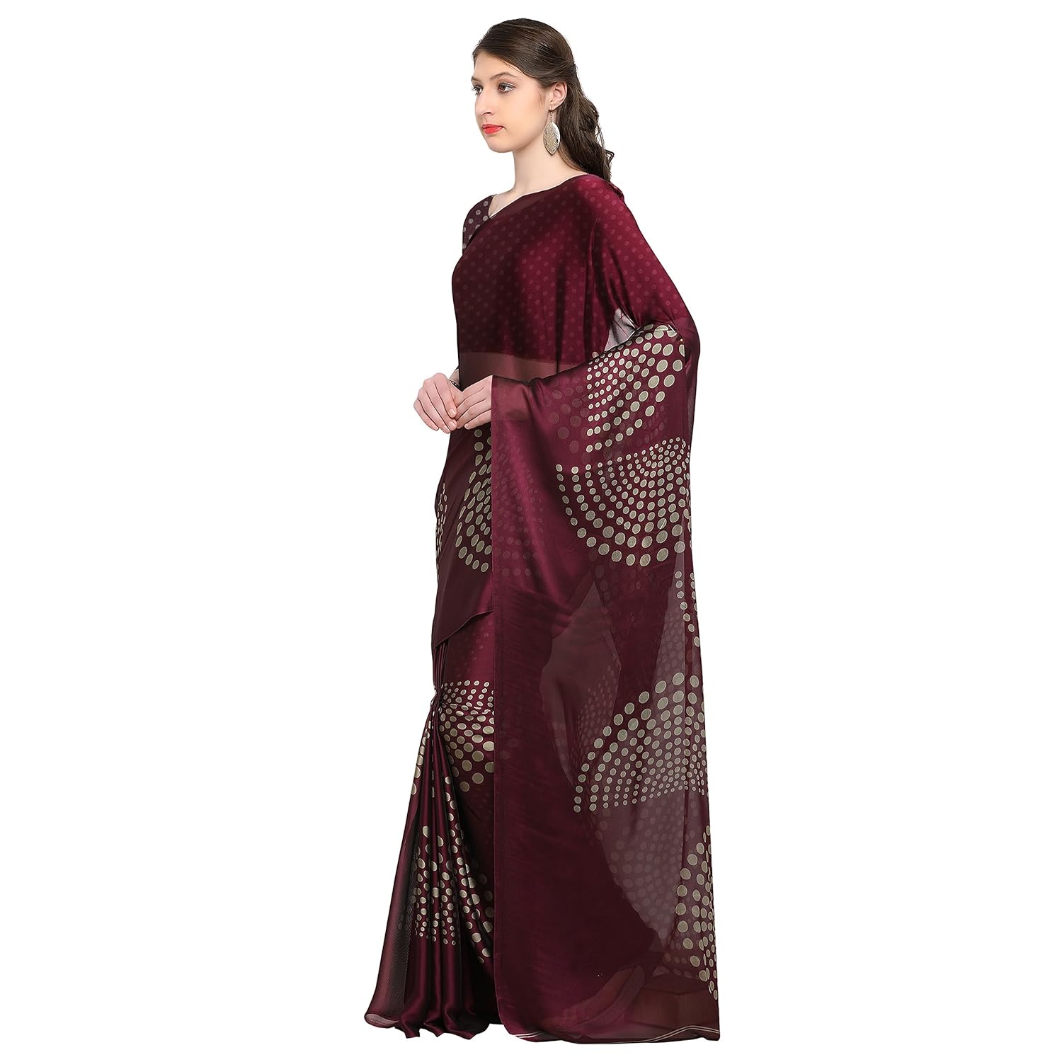 womanista synthetic saree with blouse piece