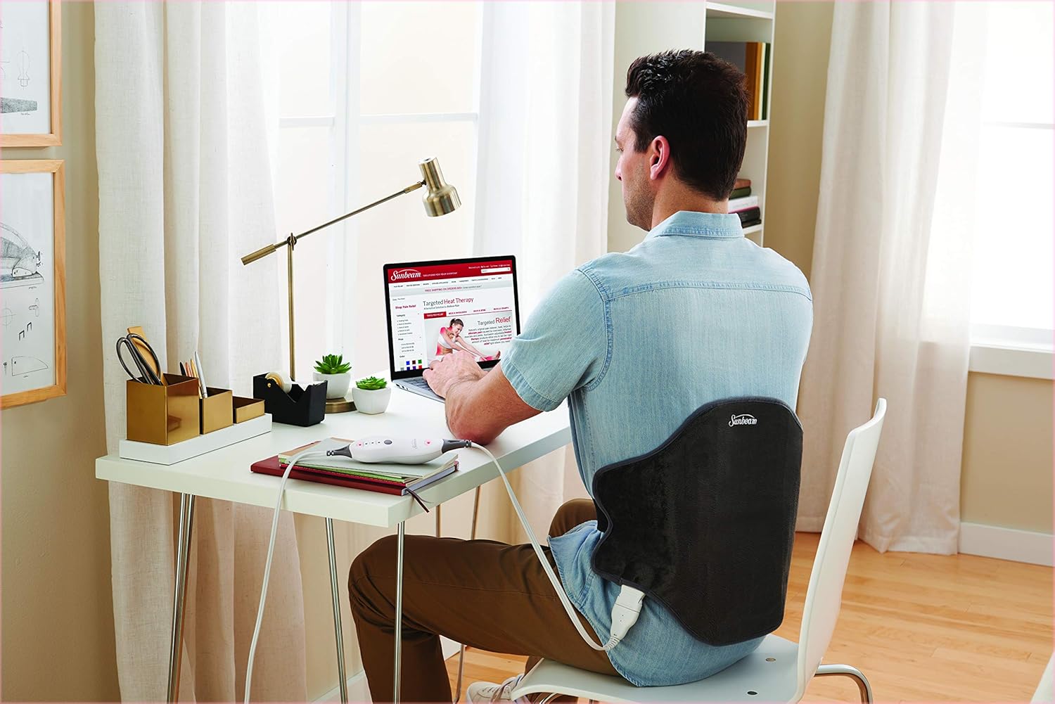 Sunbeam Heating Pad Back Wrap with Adjustable Strap | Contoured for Back Pain Relief | 4 Heat Settings with 2 Hour Auto Off | 23 x 15 Inch, Slate Grey: Health & Personal Care