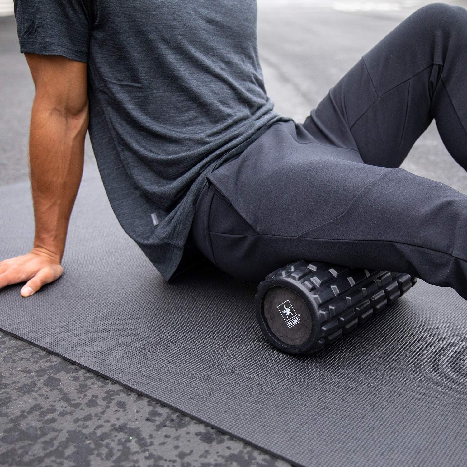 U.S. Army Foam Roller - Deep Tissue Massage Roller for Trigger Point Release on Muscles - Black: Sports & Outdoors