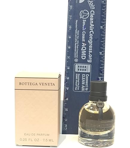 Amazon.com: Bottega Veneta 香水噴霧,2.5 盎司(約70.9 克) : 美容與