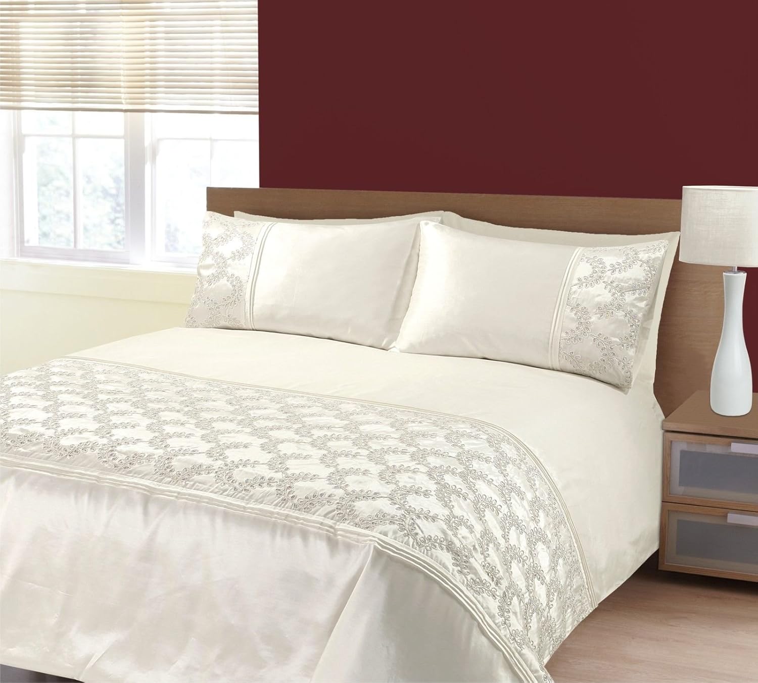 K LIVING Zara Cream Embroidery Sequins Duvet Cover Bedding Set Size