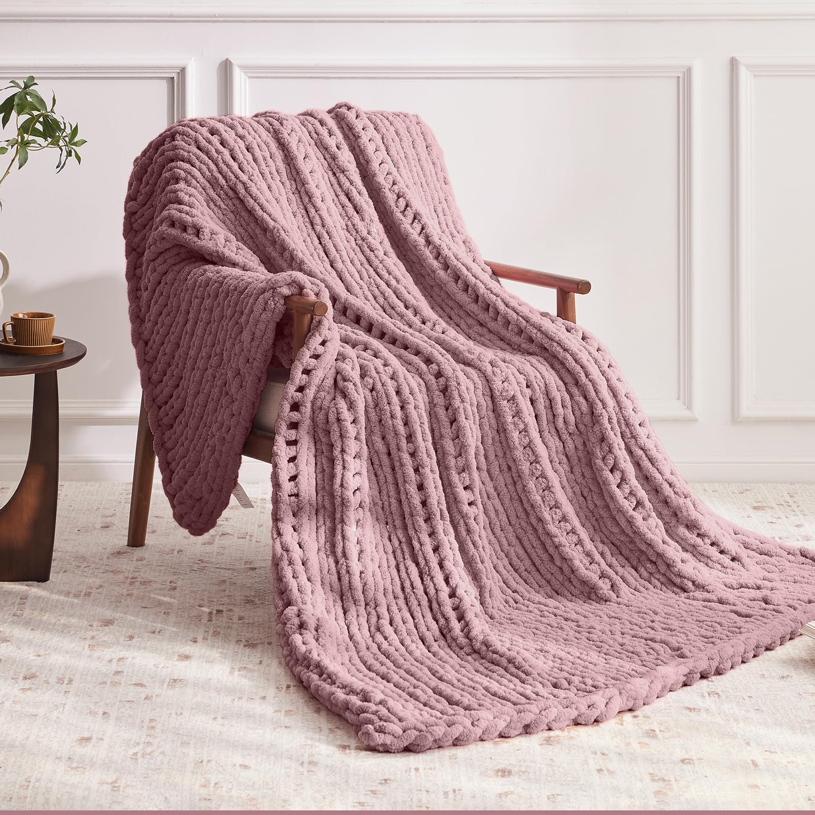 Negwoo Chunky Knit Throw Blanket, 40''*50'' Knitted Throw Chenille Yarn for Bed Couch, Handmade Muted Pink Crochet Big Thick Blanket, Machine Washable Cute Comfy Blanket for Home Decor Image