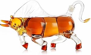 Bull Decanter&ndash; 1000ml Scotch Whiskey Decanter - Stock Market Investor Gifts, Bull Decor, Gifts for Boss, Day Trading Bull Market Gifts - Graduation Gift Charging Wall Street Bull (Prestige Decanters)