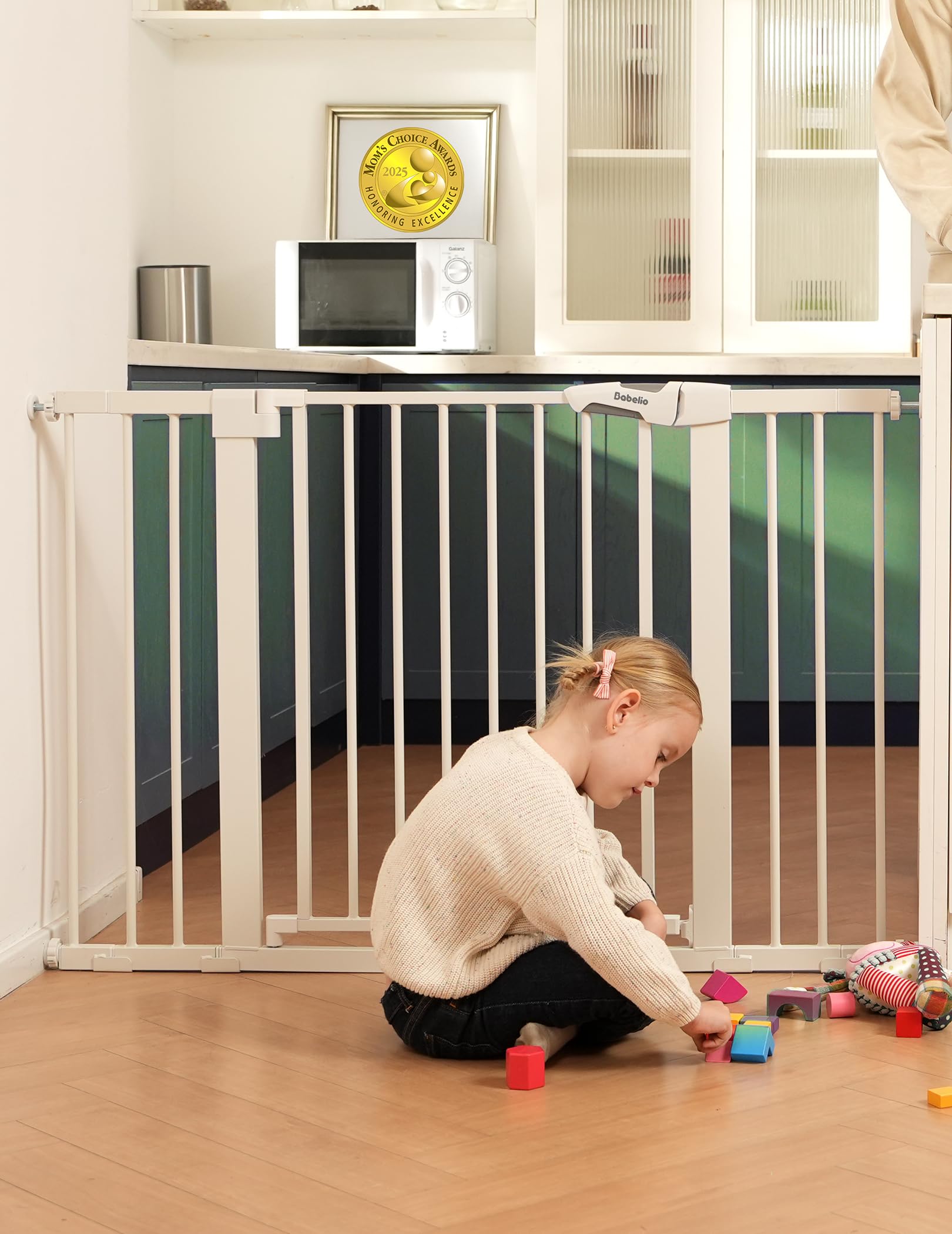 Photo 1 of *USED*
Babelio Metal Baby Gate, 29-43" Auto Close Easy Install Pet Gate PressGuard P7, Extra Wide Walk Thru Child Safety Gate, 30" Tall Pressure Mounted Dog Gate for Doorways & Stairs, White
