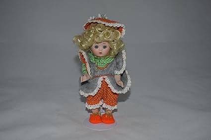 Amazoncom Marie Osmond Fine Porcelain Petite Amour Collector
