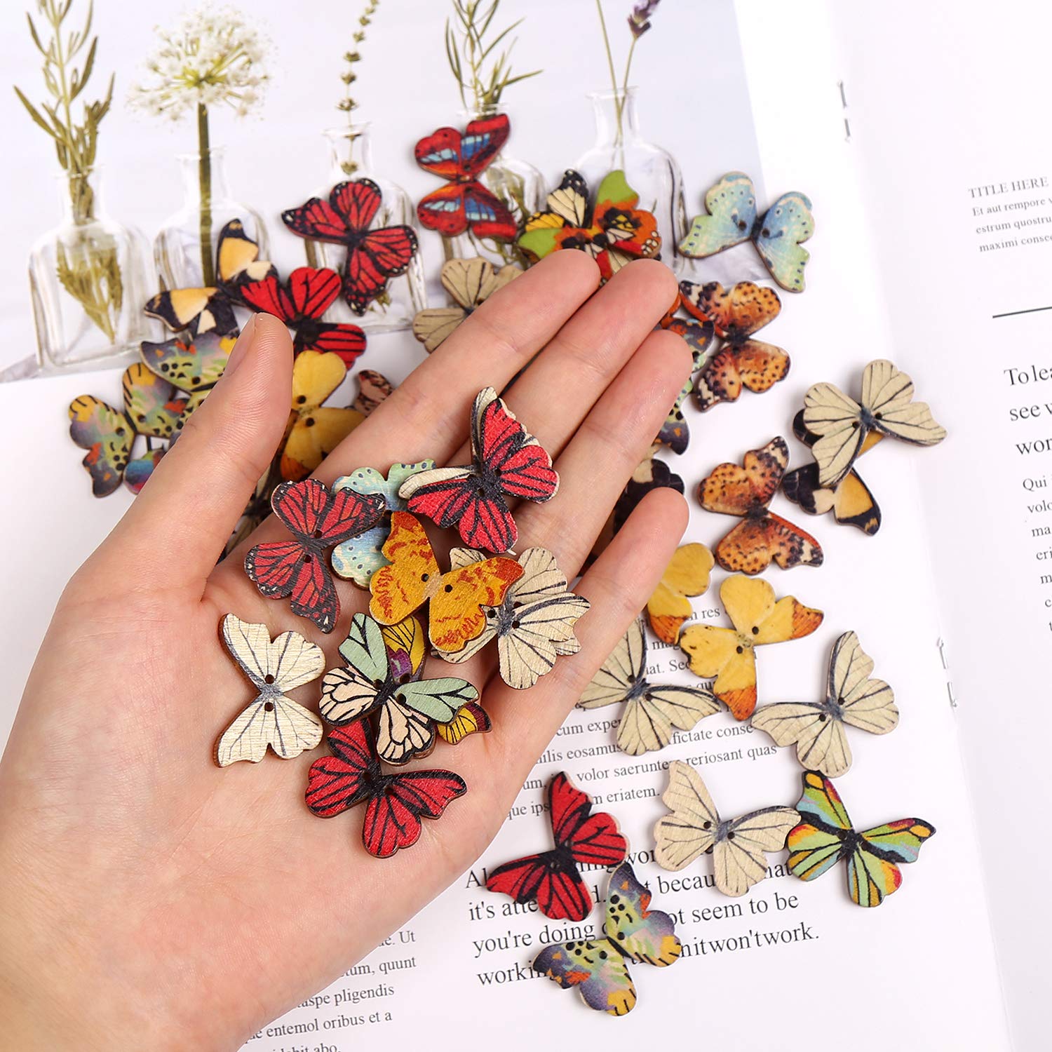 FINGOOO 100 PCS Butterfly Wooden Buttons,1 Inch Colorful 2 Holes Mixed Decorative Buttons for DIY Sewing&Wood Craft Clothes Accessories