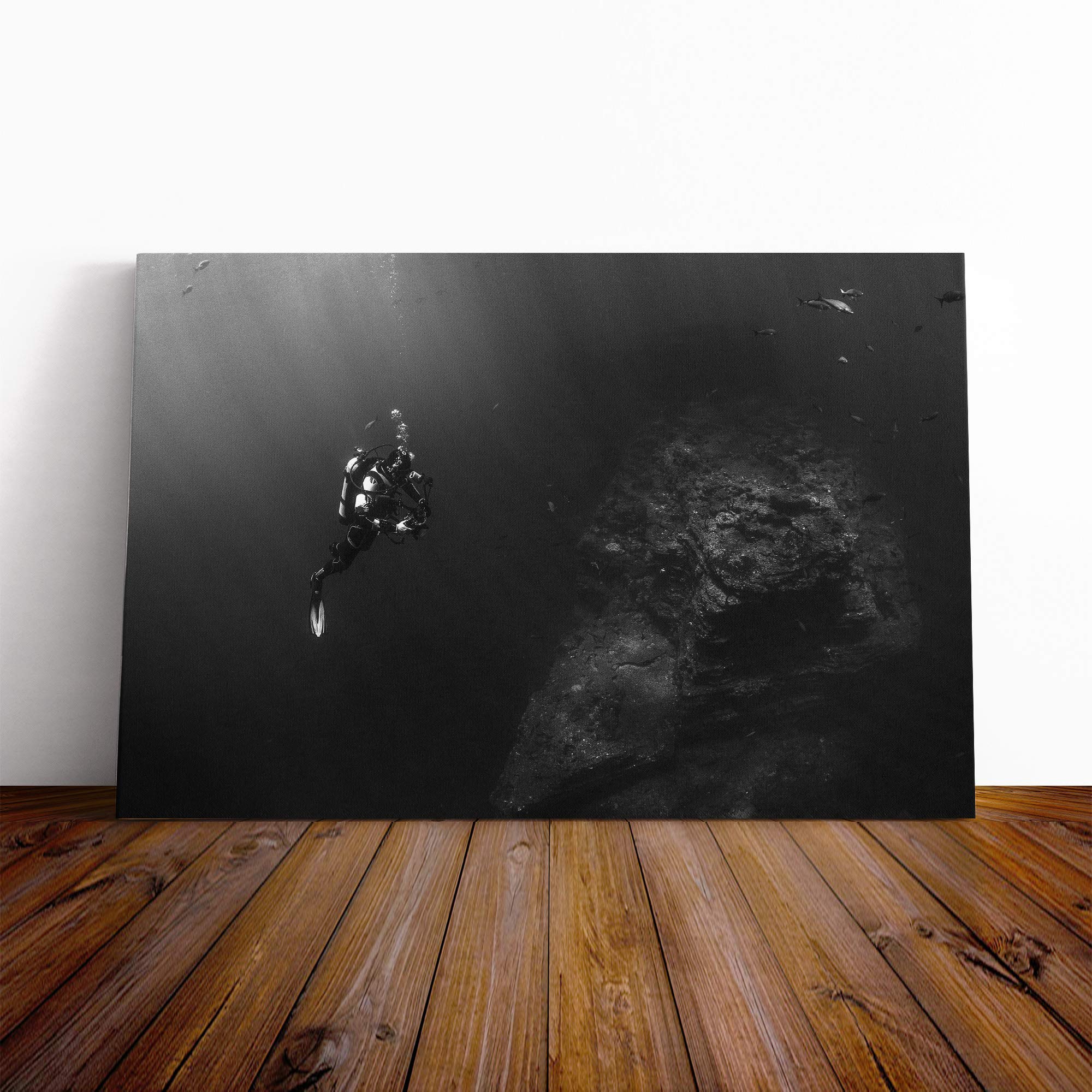 Scuba Diving Canvas Print | Gallery Wrapped 30mm Frame Wall Art | 20x14 inches | Ready to Hang | Modern Picture | Living Room Bedroom Lounge Office